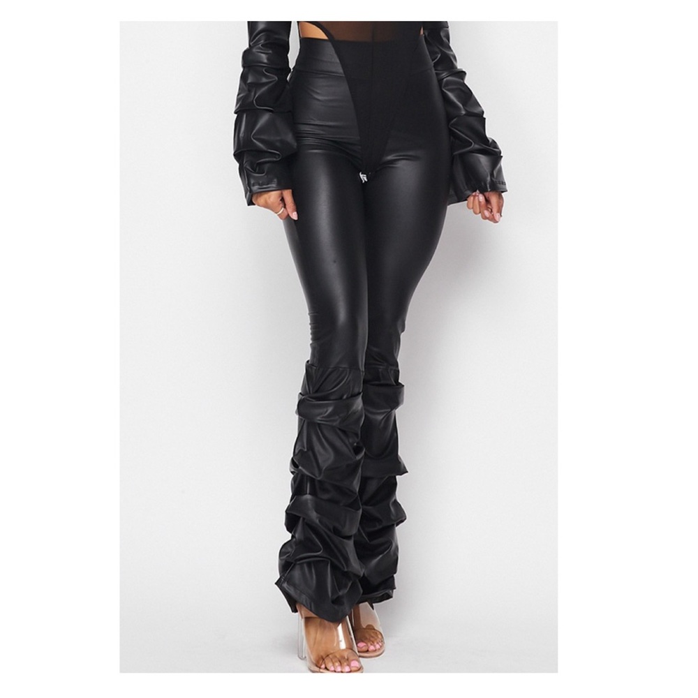Scrunch/Stacked Pants